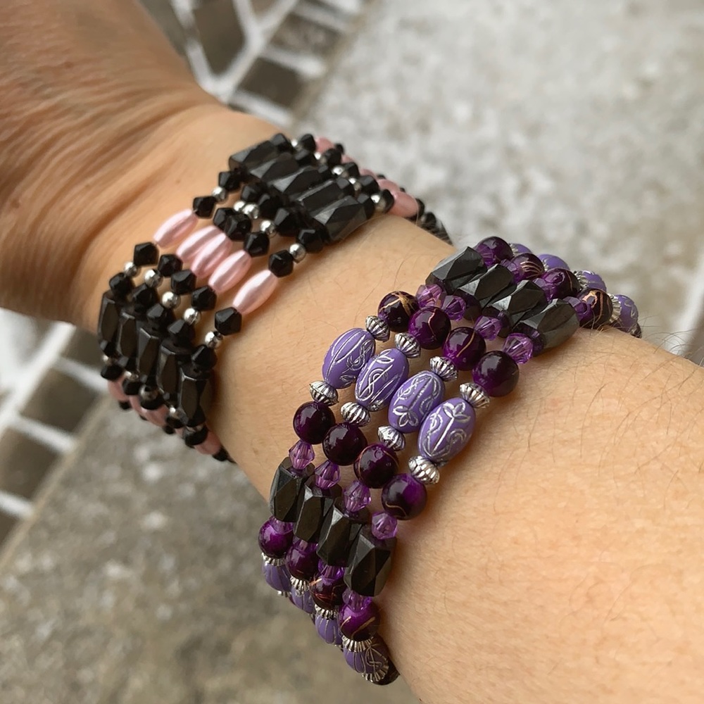 🌷3 for $25🌷Pair of Pink & Black & Purple & Black Magnetic Bead Wrap Bracelets